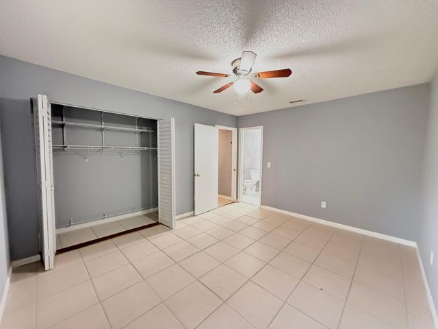 3108 Collin Drive A, West Palm Beach, FL 33406