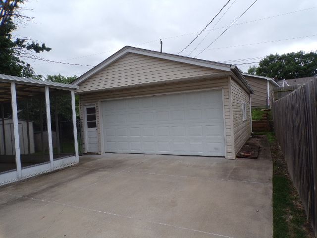 3222 26th Street, Rock Island, IL 61201