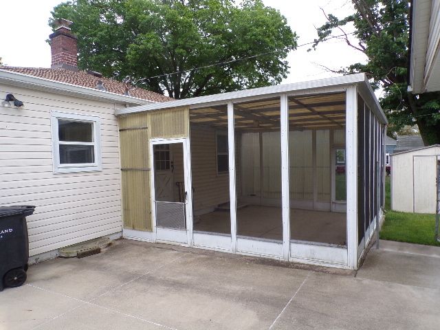 3222 26th Street, Rock Island, IL 61201
