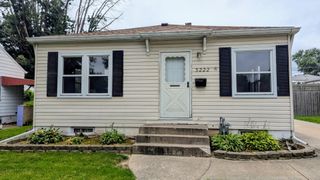 3222 26th Street, Rock Island, IL 61201