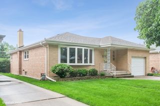 7045 W Madison Street, Niles, IL 60714