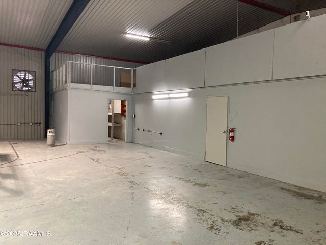 307 Amedee Drive B, Scott, LA 70583