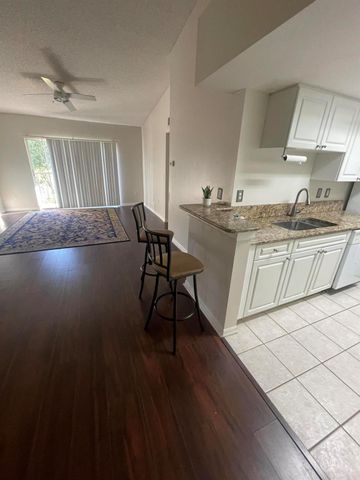 400 Crestwood Court N 417, Royal Palm Beach, FL 33411
