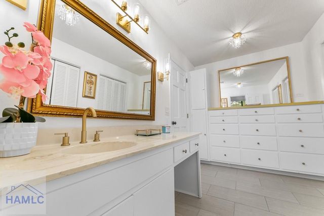 100 Morgan Drive, Jesup, GA 31545