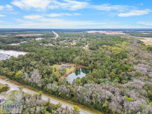 100 Morgan Drive, Jesup, GA 31545
