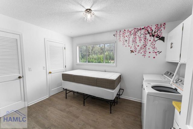 100 Morgan Drive, Jesup, GA 31545