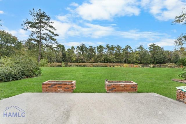 100 Morgan Drive, Jesup, GA 31545