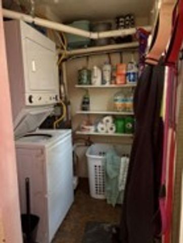 1120 Beverly Rd, Port Vue, PA 15133