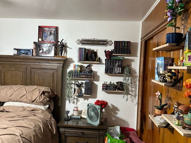 1120 Beverly Rd, Port Vue, PA 15133