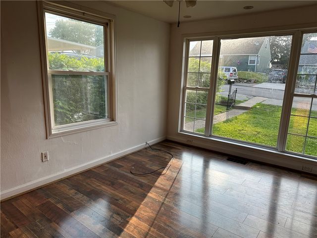 1120 Beverly Rd, Port Vue, PA 15133