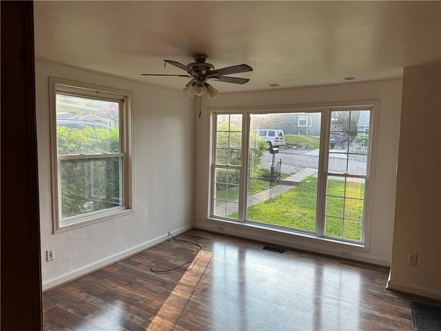 1120 Beverly Rd, Port Vue, PA 15133