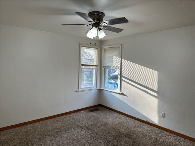1120 Beverly Rd, Port Vue, PA 15133