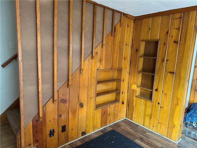 1120 Beverly Rd, Port Vue, PA 15133