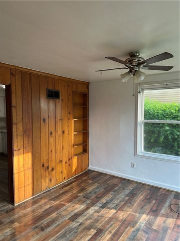 1120 Beverly Rd, Port Vue, PA 15133