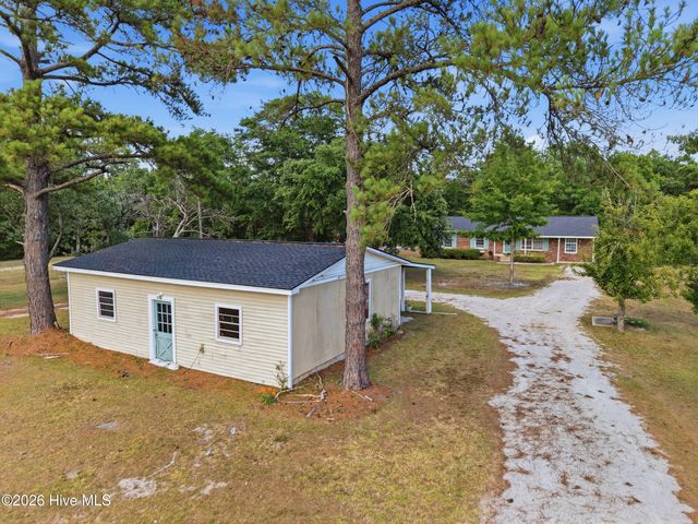 879 Bricklanding Road SW, Shallotte, NC 28470