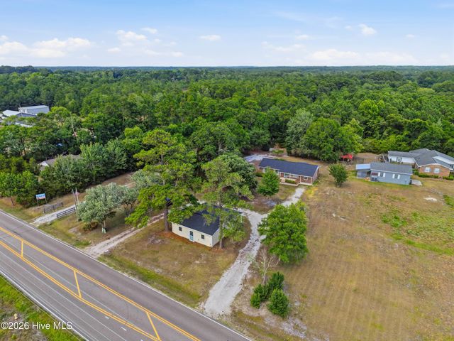 879 Bricklanding Road SW, Shallotte, NC 28470