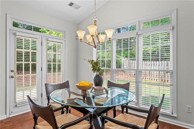 5495 Oxford Chase Way, Atlanta, GA 30338