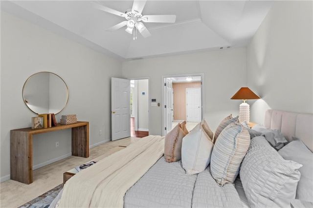 5495 Oxford Chase Way, Atlanta, GA 30338