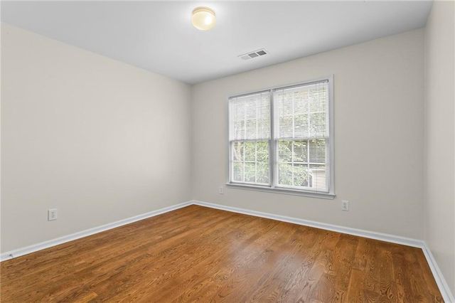5495 Oxford Chase Way, Atlanta, GA 30338