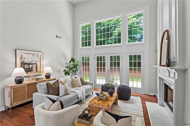 5495 Oxford Chase Way, Atlanta, GA 30338