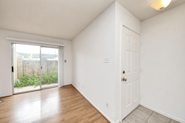 2120 El Paseo Street 405, Houston, TX 77054