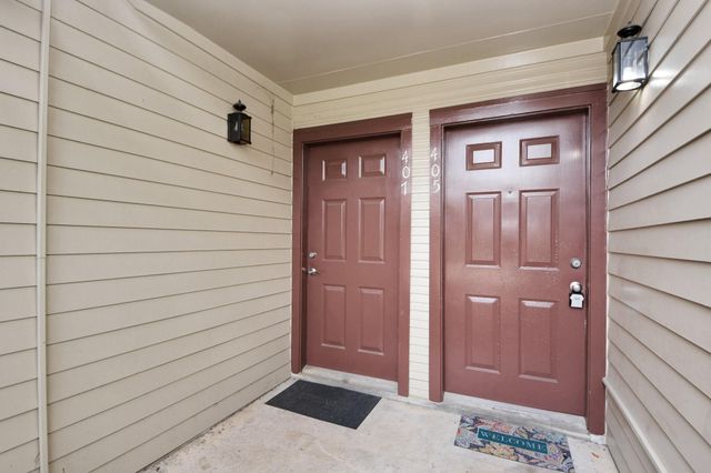 2120 El Paseo Street 405, Houston, TX 77054