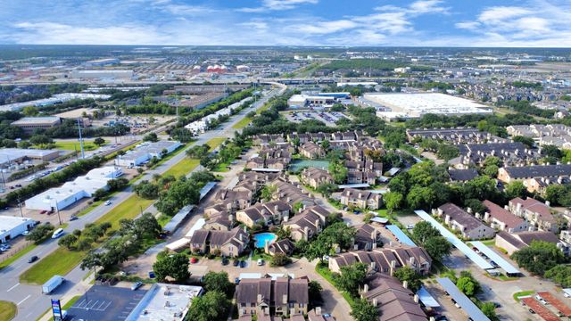 2120 El Paseo Street 405, Houston, TX 77054