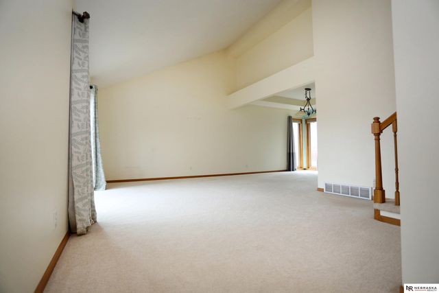 14106 S 21 Street, Bellevue, NE 68123