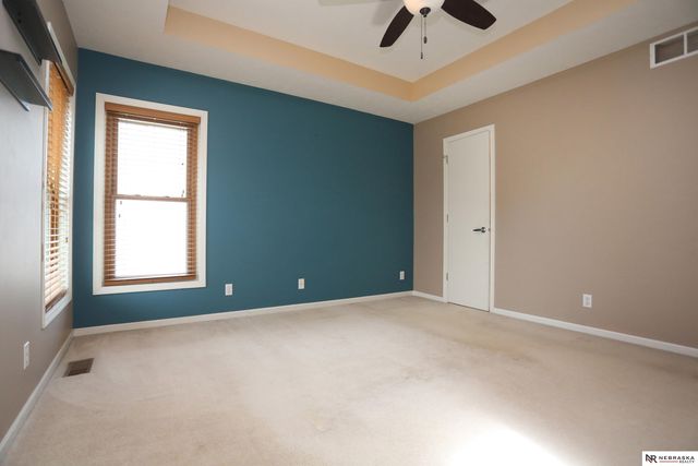 14106 S 21 Street, Bellevue, NE 68123