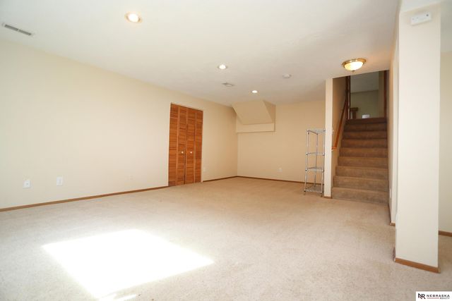 14106 S 21 Street, Bellevue, NE 68123