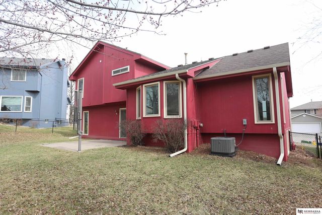 14106 S 21 Street, Bellevue, NE 68123