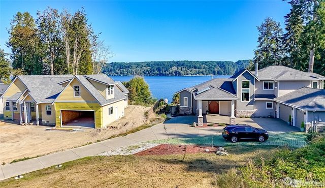 14295 Olalla Crest Lane SE, Olalla, WA 98359