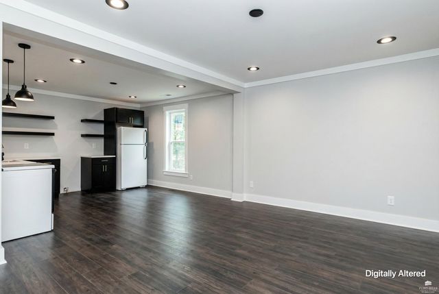 124 W Chestnut Street, Junction City, KS 66441