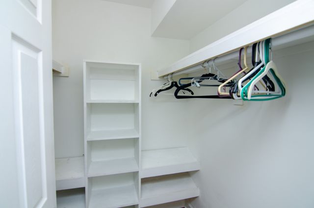 21 Vaughns Gap Rd Apt 110, Nashville, TN 37205