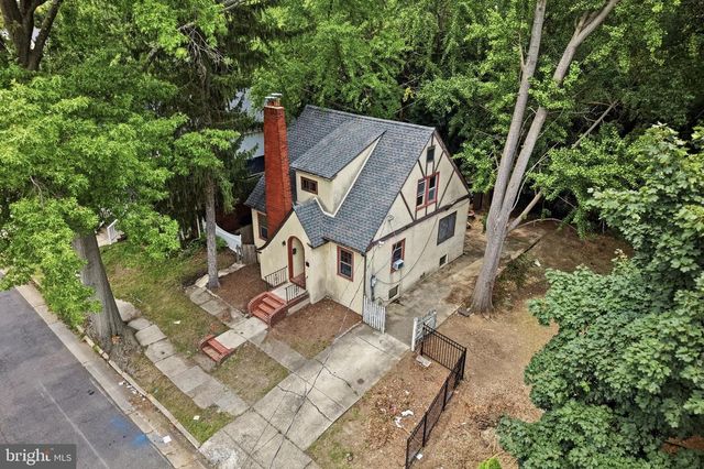146 W BARBER AVE, Woodbury, NJ 08096