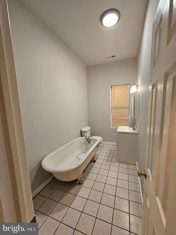 5331 MARKET ST, Philadelphia, PA 19139