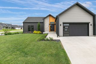 6139 Thor Avenue, Davenport, IA 52807