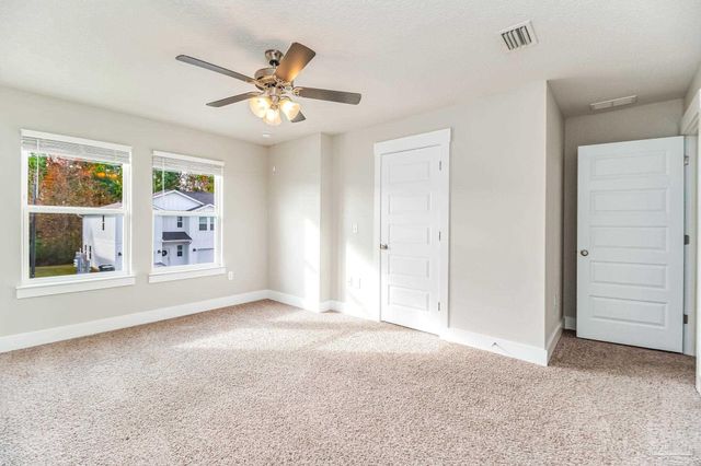 1528 Farragut Way, Pensacola, FL 32534