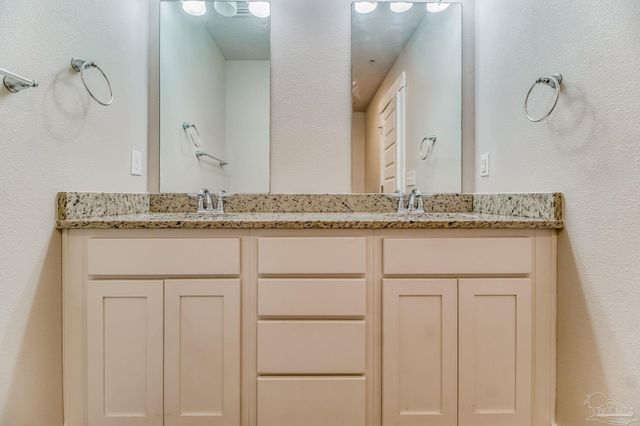 1528 Farragut Way, Pensacola, FL 32534