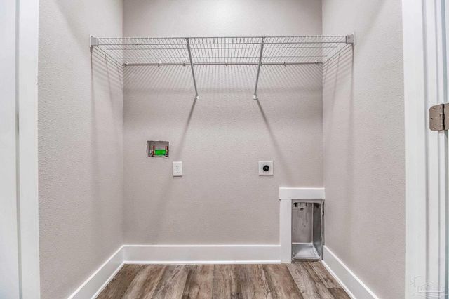 1528 Farragut Way, Pensacola, FL 32534