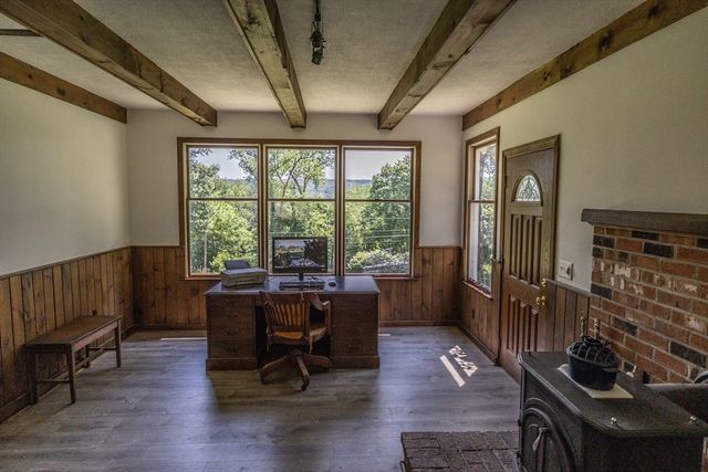 477 River Road, Deerfield, MA 01342