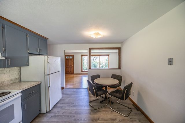 477 River Road, Deerfield, MA 01342