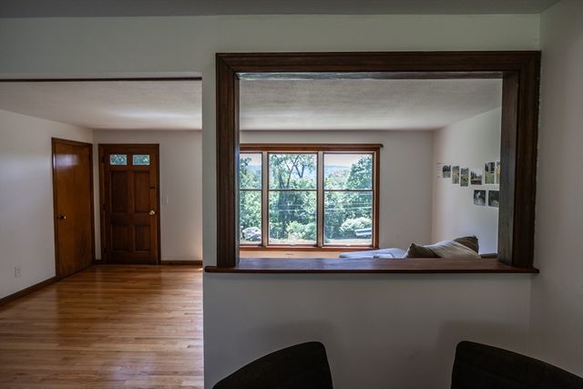 477 River Road, Deerfield, MA 01342