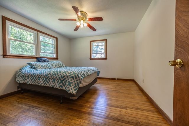 477 River Road, Deerfield, MA 01342