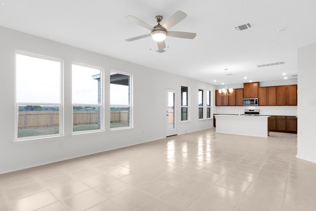 18008 Bridled Stallion DR, Manor, TX 78653