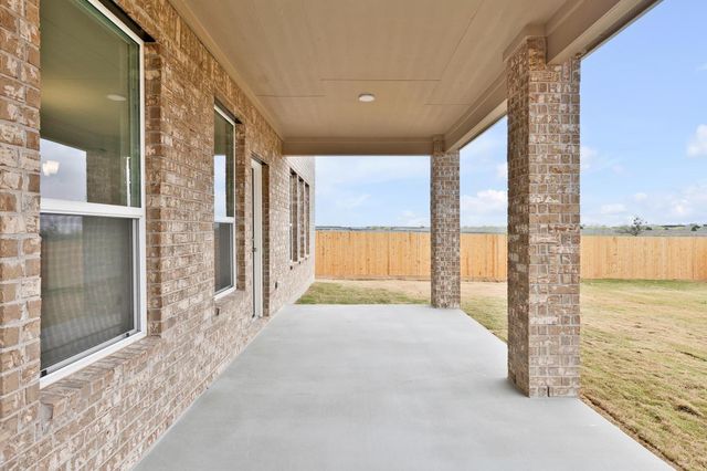 18008 Bridled Stallion DR, Manor, TX 78653