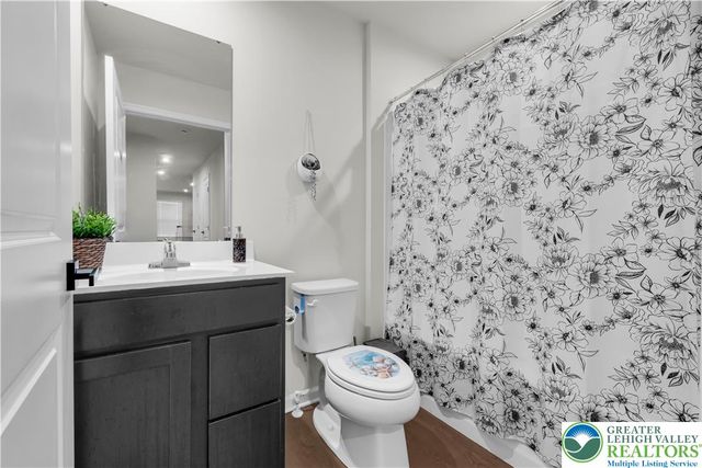 2713 Barnes Court, Allentown City, PA 18103
