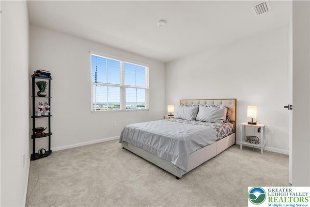 2713 Barnes Court, Allentown City, PA 18103