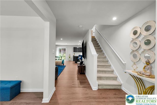 2713 Barnes Court, Allentown City, PA 18103