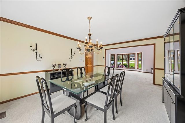 6037 Dunham Road, Downers Grove, IL 60516